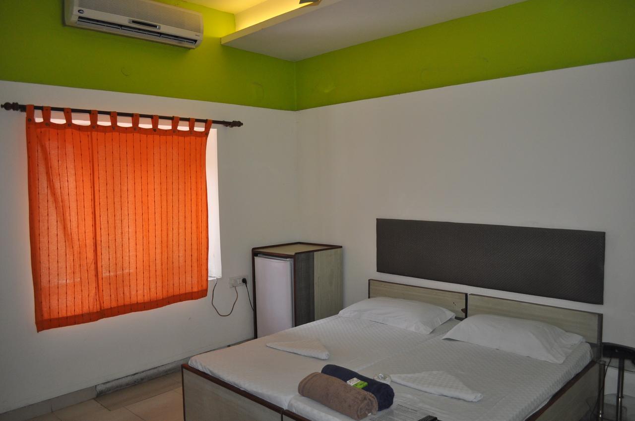 Hotel Kabli New Delhi Exterior foto